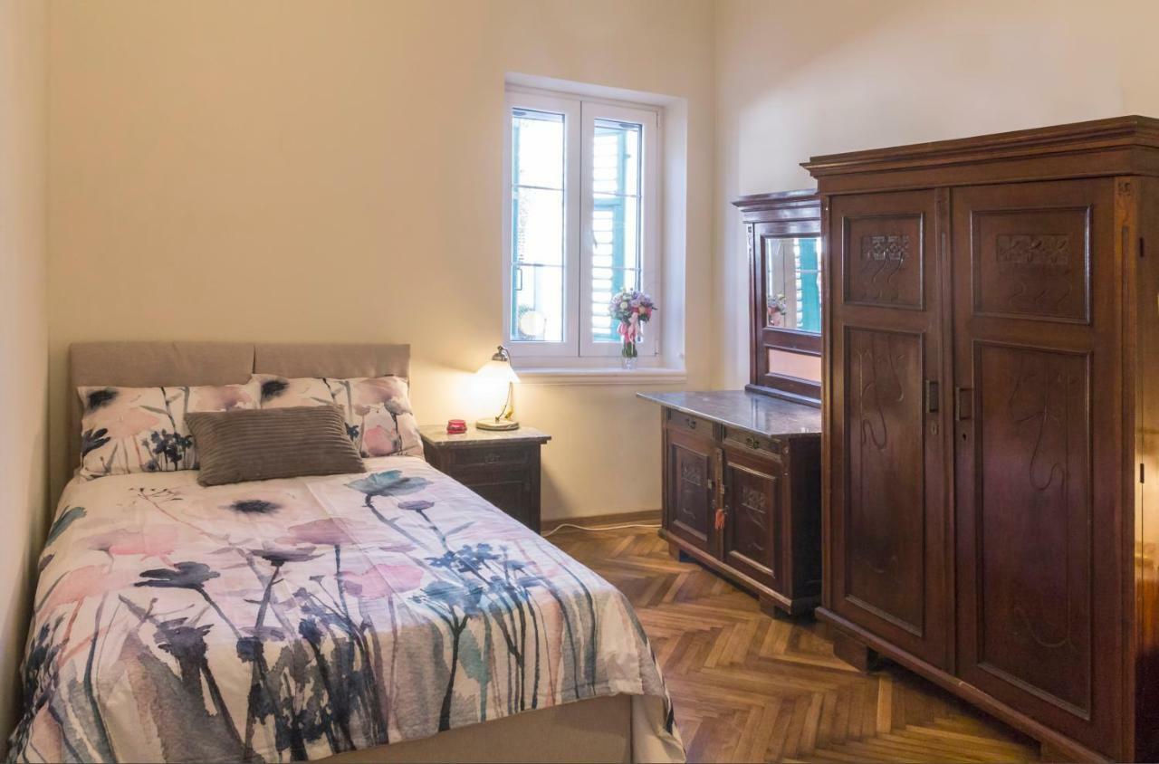 Apartman Natalia Tivat Bagian luar foto